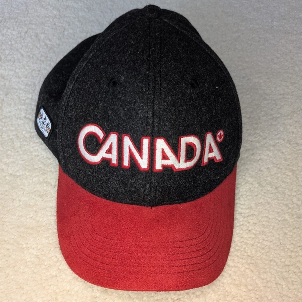 Hudson's Bay Co. CANADA Cap